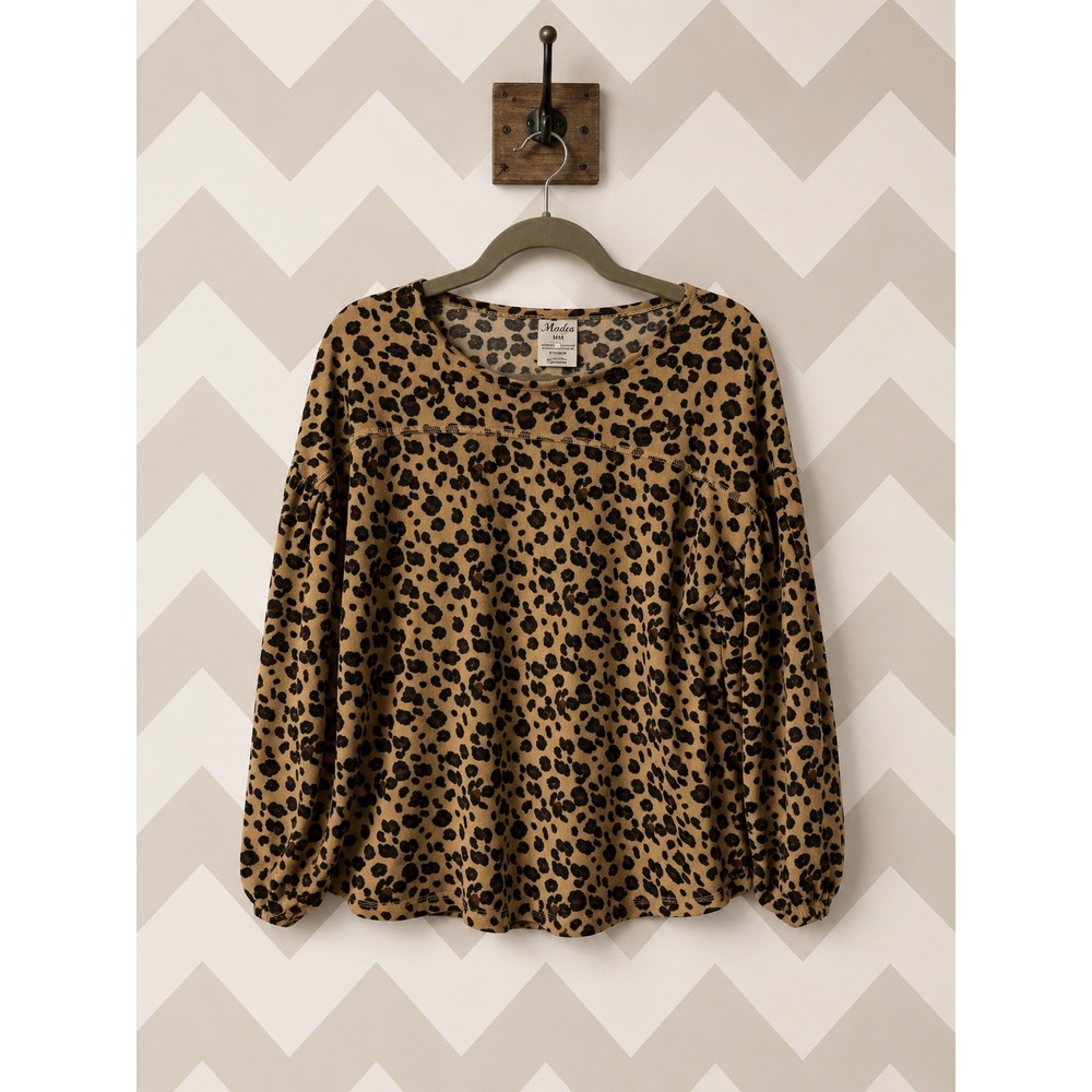 Moda Leopard Print Long Sleeve Knit Top Size Medium
